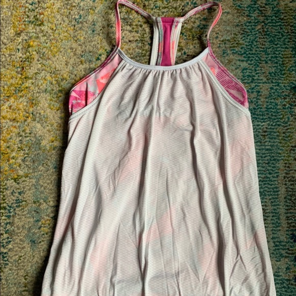 Ivivva by Lululemon Tank with Bra size 14! Cute 💞 - Picture 2 of 5